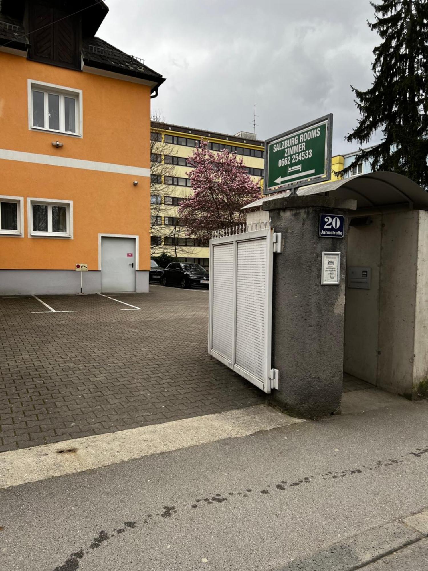 Salzburgrooms Luaran gambar